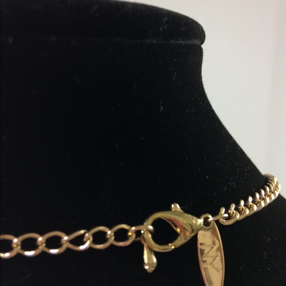 New York & Company Statement Bib Necklace - Picture 3 of 7